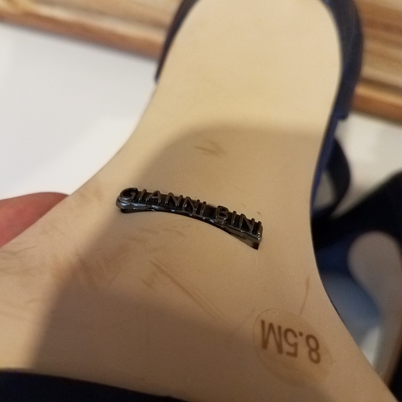 Gianni Bini High Heels Suede Strap Color Blue Size 8.5 - Picture 11 of 15